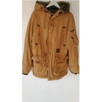 Parka naranja