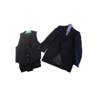 Traje de novio negro